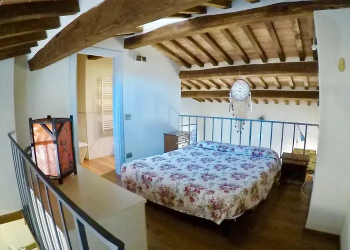 Bright Loft In Siena