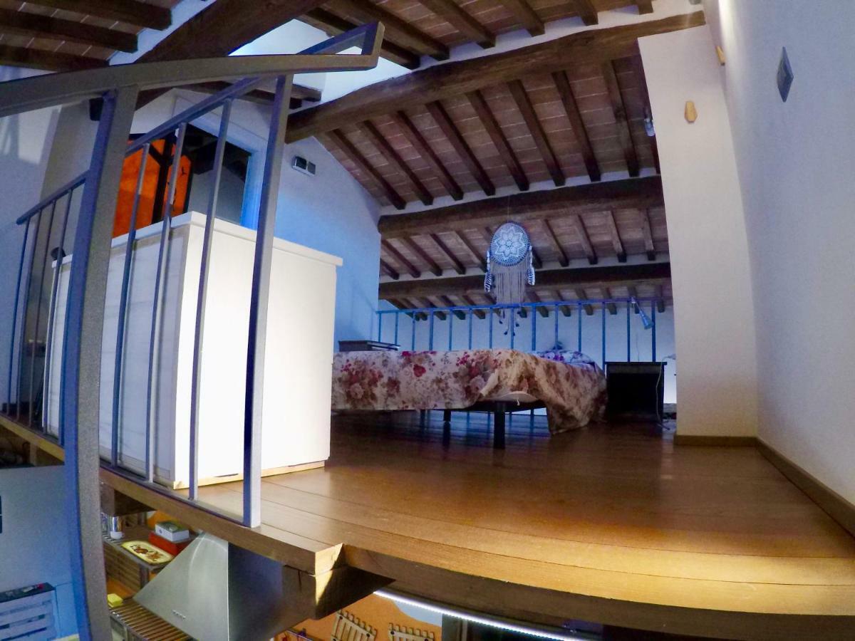 Apartamento Bright Loft In Siena